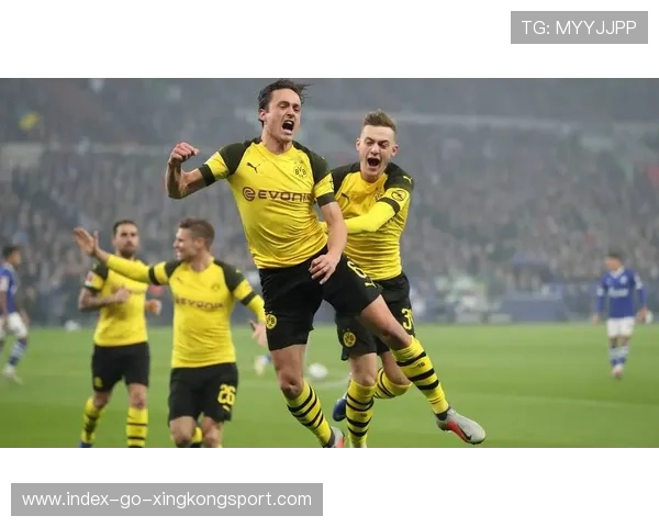 多特锋线替补的进球带动了整队士气